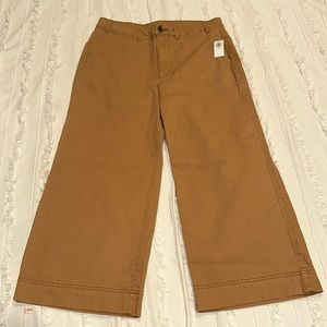 Old navy color brown tan brand new